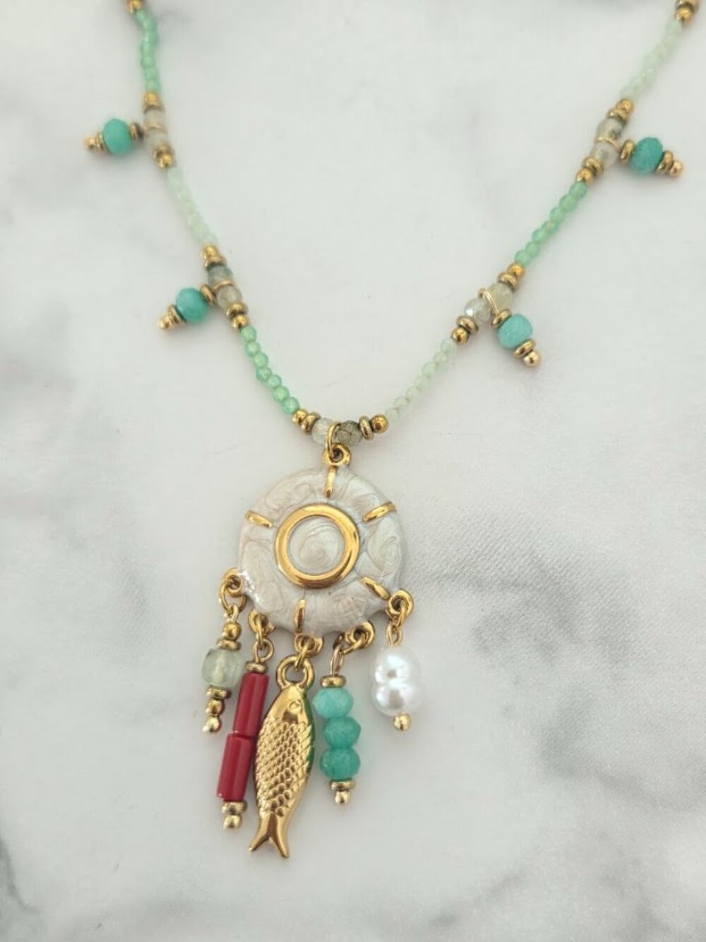 Boho Gold Tone Mint Green Beaded Necklace Fish Charm Dangle Pendant - Picture 7 of 16